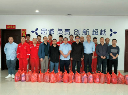 李雪輝到新化大熊山風電場慰問調研