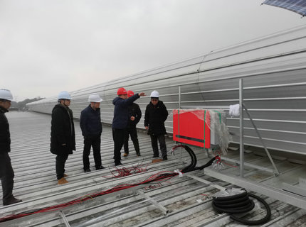 駱詩棟帶隊赴公司首個光伏項目工地開展安全生產檢查